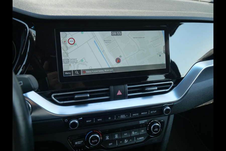 Kia e-Niro ExecutiveLine 64 kWh |SOH 97,4% | Schuif/kantel dak | Stoel geheugen | Stoel verwarming/ventilatie |