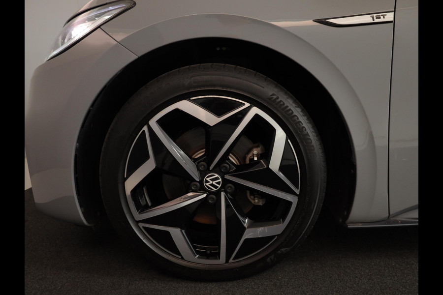 Volkswagen ID.3 First Plus 58 kWh 204PK 58KWH | Navigatie | Parkeercamera | 19" LM velgen "|
