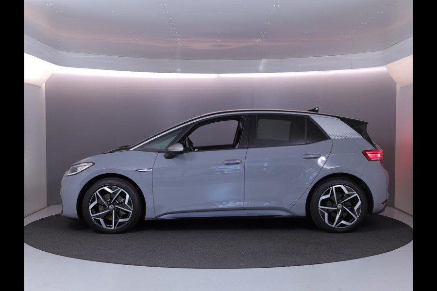 Volkswagen ID.3 First Plus 58 kWh 204PK 58KWH | Navigatie | Parkeercamera | 19" LM velgen "|