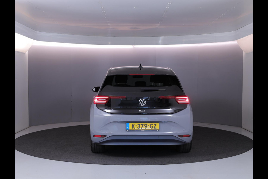 Volkswagen ID.3 First Plus 58 kWh 204PK 58KWH | Navigatie | Parkeercamera | 19" LM velgen "|