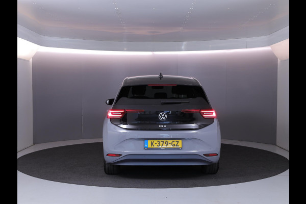 Volkswagen ID.3 First Plus 58 kWh 204PK 58KWH | Navigatie | Parkeercamera | 19" LM velgen "|