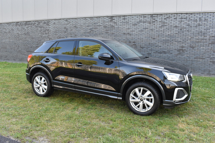 Audi Q2 35 TFSI S Edition Automaat Navi digi-cockpit el-achterklep