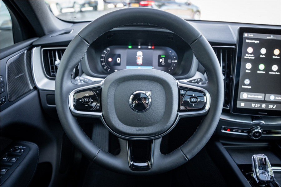 Volvo XC60 2.0 T6 Plug-in hybrid AWD Plus Black Edition **H&K**HUD** **PANODAK**