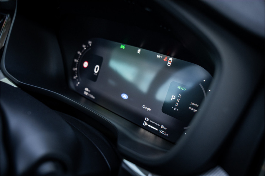 Volvo XC60 2.0 T6 Plug-in hybrid AWD Plus Black Edition **H&K**HUD** **PANODAK**