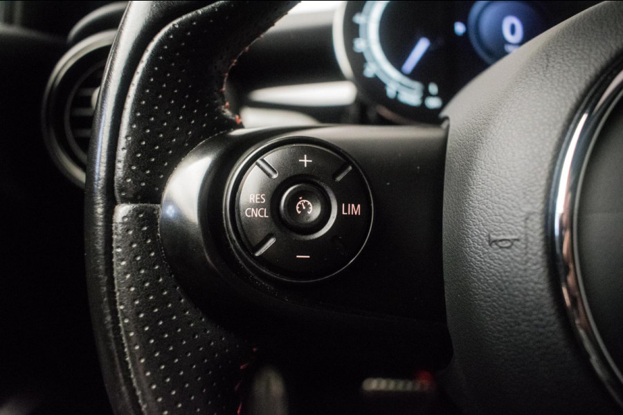 MINI Mini 1.5 John Cooper Works Dalston Edition JCW NL-auto [ Panoramadak Harman Kardon HUD Digital Dash Alcantara ]