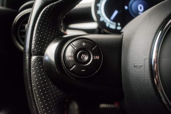 MINI Mini 1.5 John Cooper Works Dalston Edition JCW NL-auto [ Panoramadak Harman Kardon HUD Digital Dash Alcantara ]