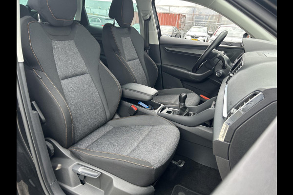 Škoda Karoq 1.0 TSI Business Edition Plus STOELVERWARMING | MATRIX LED | NAVI | CARPLAY