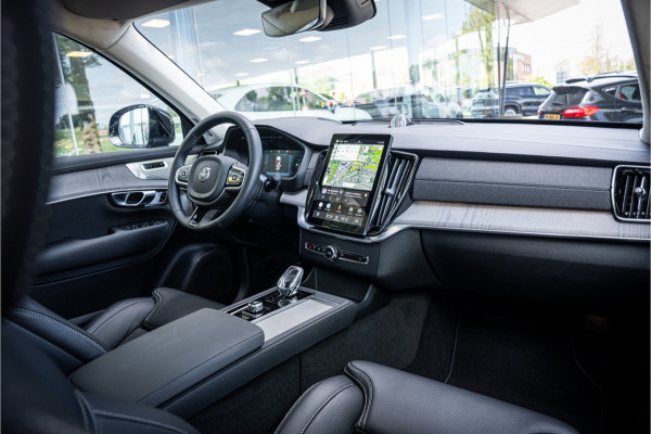 Volvo XC90 T8 Plug-in hybrid AWD ULTRA DARK **Lucht vering** Trekhaak**Panodak B&W**Stoelventilatie+Massage