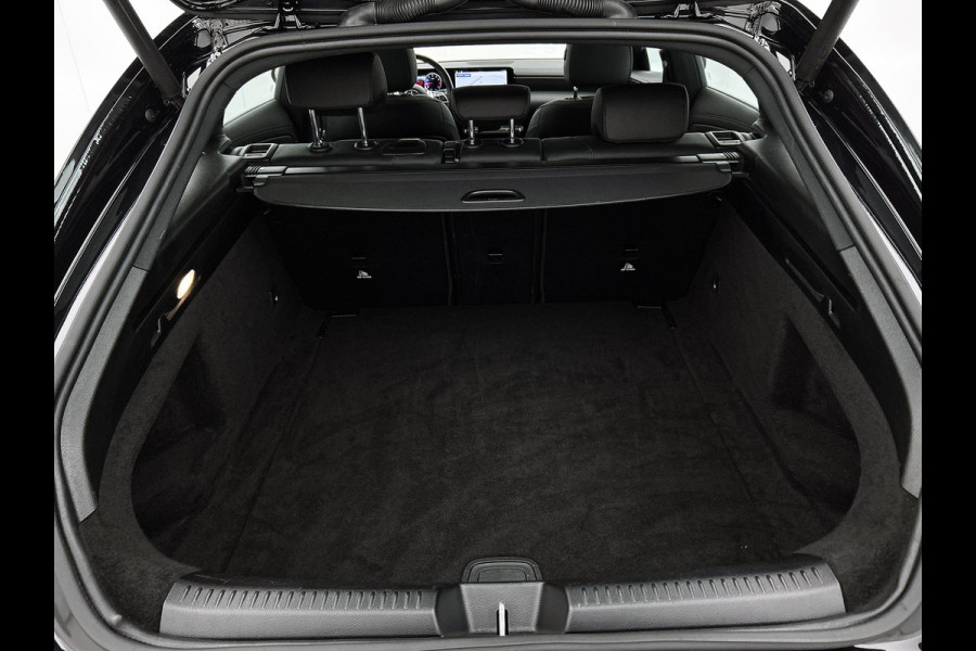 Mercedes-Benz CLA-Klasse Shooting Brake 180 Luxury Line | Achteruitrijcamera | Lederen bekleding | EASY PACK achterklep | Keyless Entry | Smartphone intergratie | Inclusief 24 maanden MB Certified garantie voor Europa.