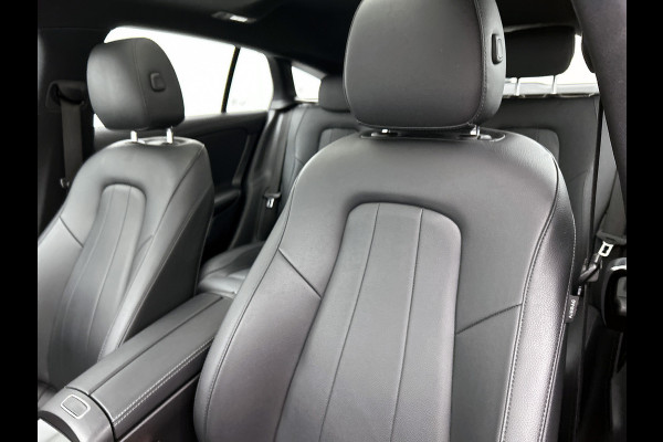 Mercedes-Benz CLA-Klasse Shooting Brake 180 Luxury Line | Achteruitrijcamera | Lederen bekleding | EASY PACK achterklep | Keyless Entry | Smartphone intergratie | Inclusief 24 maanden MB Certified garantie voor Europa.