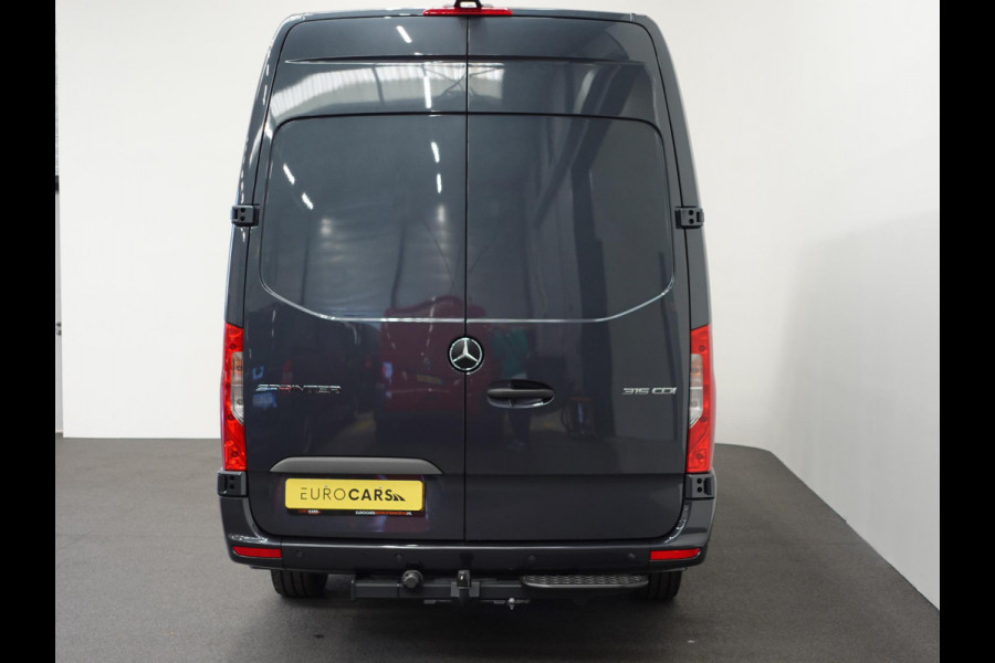 Mercedes-Benz Sprinter 315 L3 RWD Automaat Trekhaak Airco Adaptive Cruise Control Parkeersensoren Camera Leder