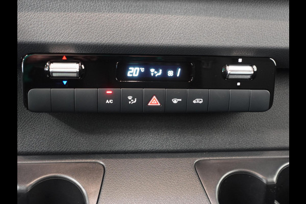 Mercedes-Benz Sprinter 315 L3 RWD Automaat Trekhaak Airco Adaptive Cruise Control Parkeersensoren Camera Leder