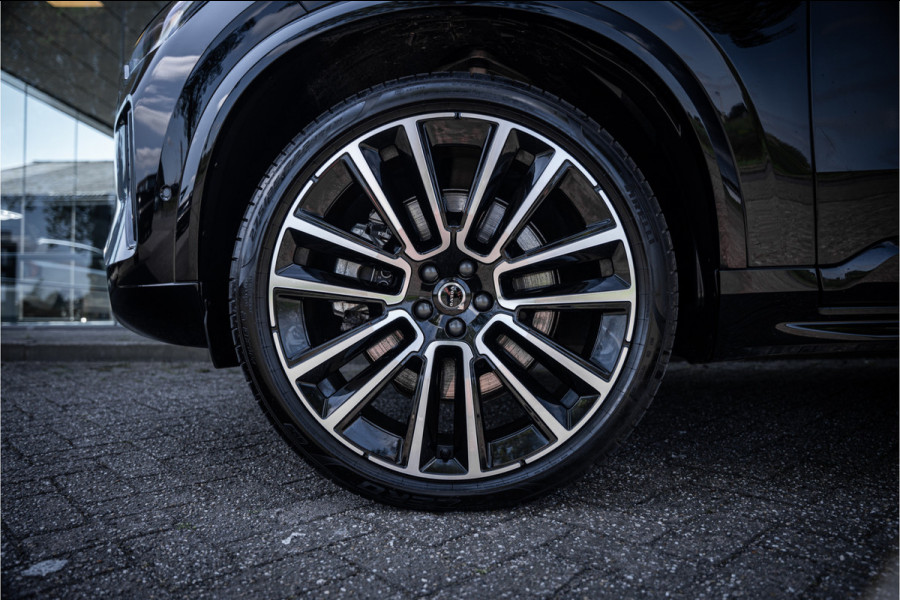 Volvo XC90 T8 Plug-in hybrid AWD ULTRA DARK **Lucht vering** Trekhaak**Panodak B&W**Stoelventilatie+Massage