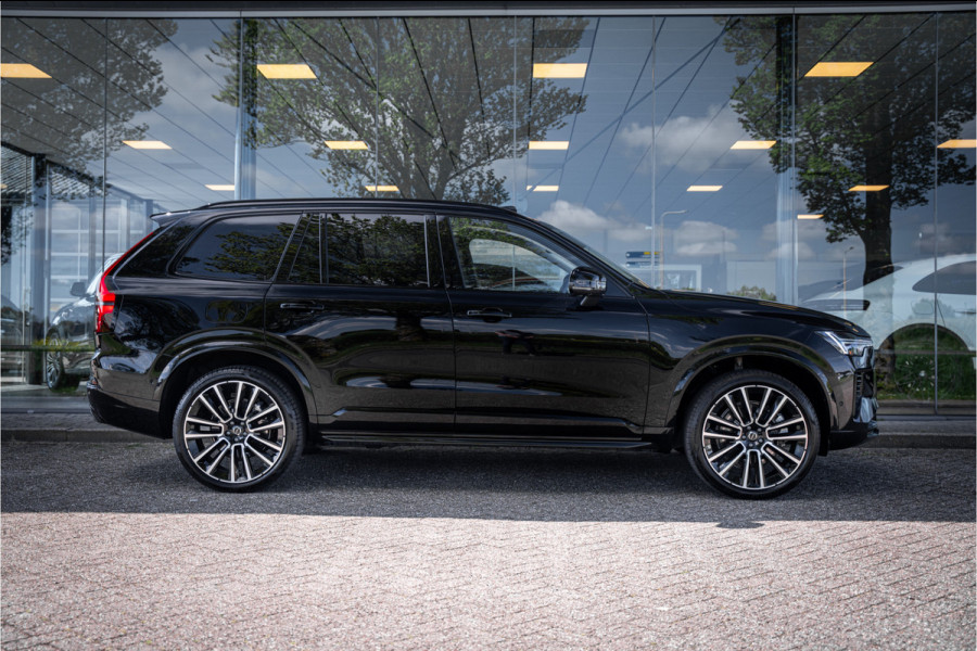 Volvo XC90 T8 Plug-in hybrid AWD ULTRA DARK **Lucht vering** Trekhaak**Panodak B&W**Stoelventilatie+Massage