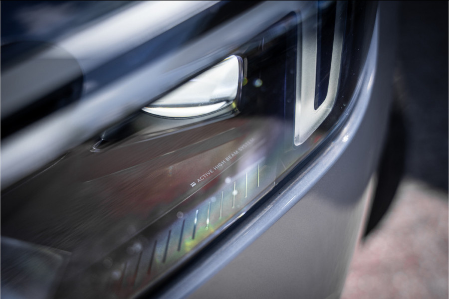 Volvo XC90 2.0 T8 Plug-in hybrid AWD PLUS DARK ** Panodak ** Harman/Kardon ** HUD