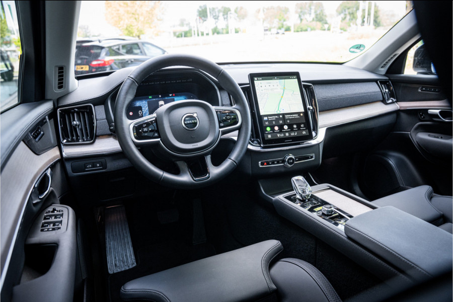Volvo XC90 2.0 T8 Plug-in hybrid AWD PLUS DARK ** Panodak ** Harman/Kardon ** HUD
