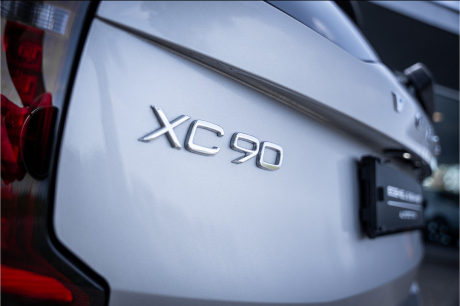 Volvo XC90 2.0 T8 Plug-in hybrid AWD PLUS DARK ** Panodak ** Harman/Kardon ** HUD