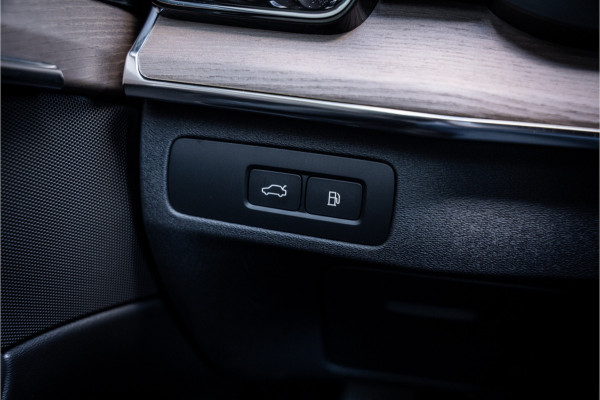 Volvo XC90 2.0 T8 Plug-in hybrid AWD PLUS DARK ** Panodak ** Harman/Kardon ** HUD