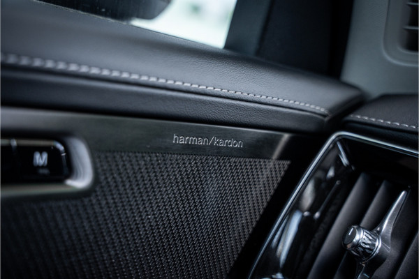 Volvo XC90 2.0 T8 Plug-in hybrid AWD PLUS DARK ** Panodak ** Harman/Kardon ** HUD