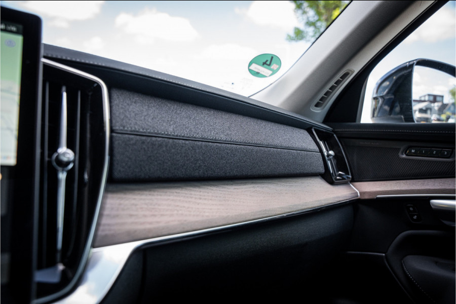 Volvo XC90 2.0 T8 Plug-in hybrid AWD PLUS DARK ** Panodak ** Harman/Kardon ** HUD