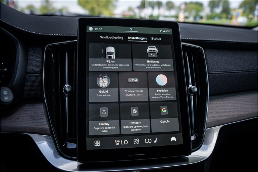 Volvo XC90 2.0 T8 Plug-in hybrid AWD PLUS DARK ** Panodak ** Harman/Kardon ** HUD