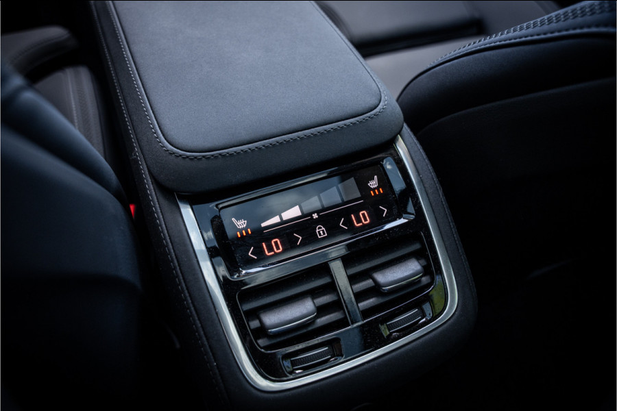 Volvo XC90 2.0 T8 Plug-in hybrid AWD PLUS DARK ** Panodak ** Harman/Kardon ** HUD