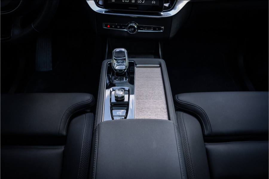 Volvo XC90 2.0 T8 Plug-in hybrid AWD PLUS DARK ** Panodak ** Harman/Kardon ** HUD
