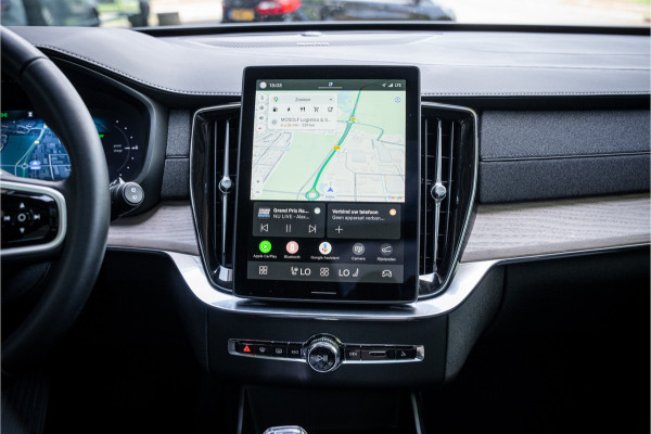 Volvo XC90 2.0 T8 Plug-in hybrid AWD PLUS DARK ** Panodak ** Harman/Kardon ** HUD