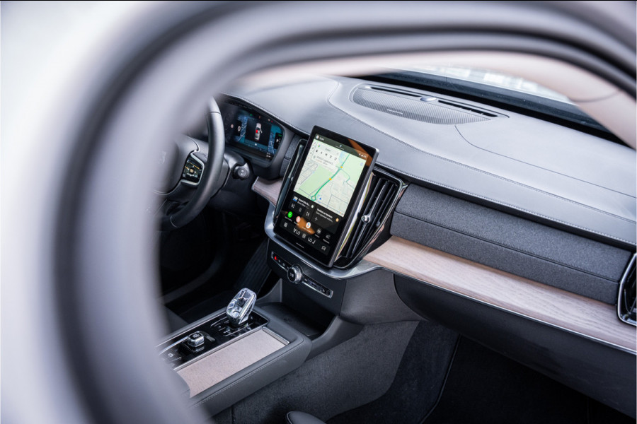 Volvo XC90 2.0 T8 Plug-in hybrid AWD PLUS DARK ** Panodak ** Harman/Kardon ** HUD