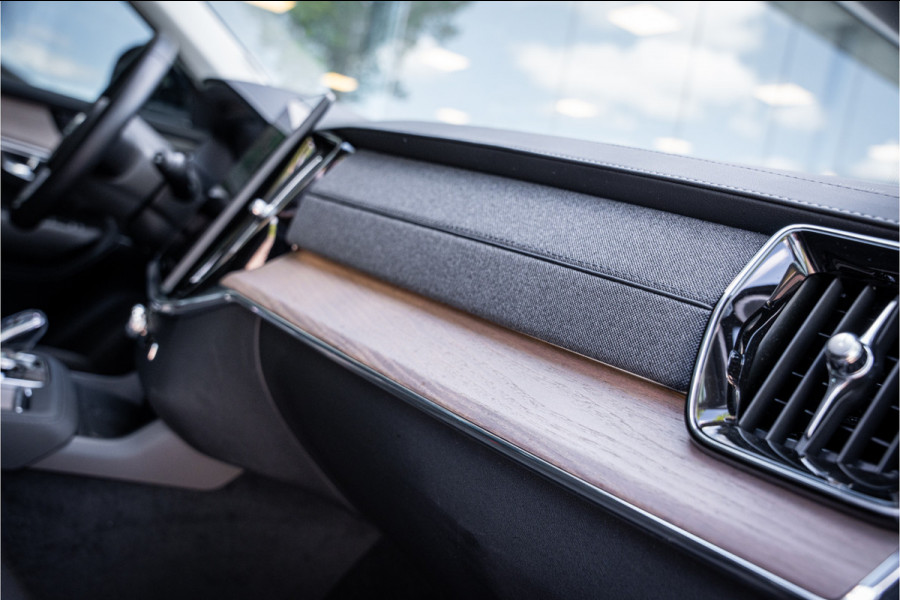 Volvo XC90 2.0 T8 Plug-in hybrid AWD PLUS DARK ** Panodak ** Harman/Kardon ** HUD
