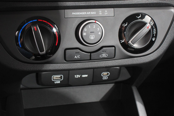 Hyundai i10 1.0 Comfort Automaat 5-zits Navigatie Apple Carplay/Android Auto Cruise Control DAB Airco
