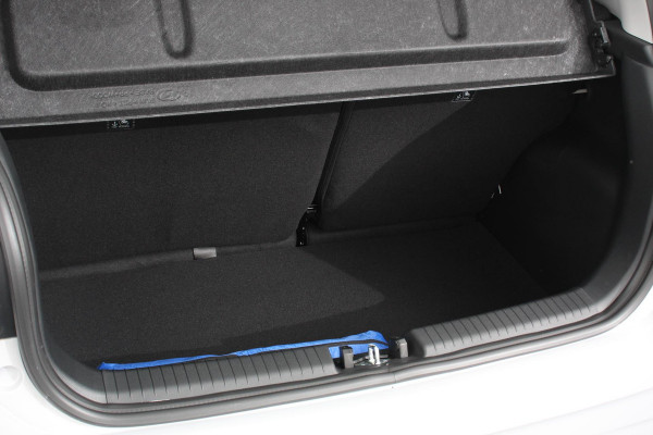 Hyundai i10 1.0 Comfort Automaat 5-zits Navigatie Apple Carplay/Android Auto Cruise Control DAB Airco