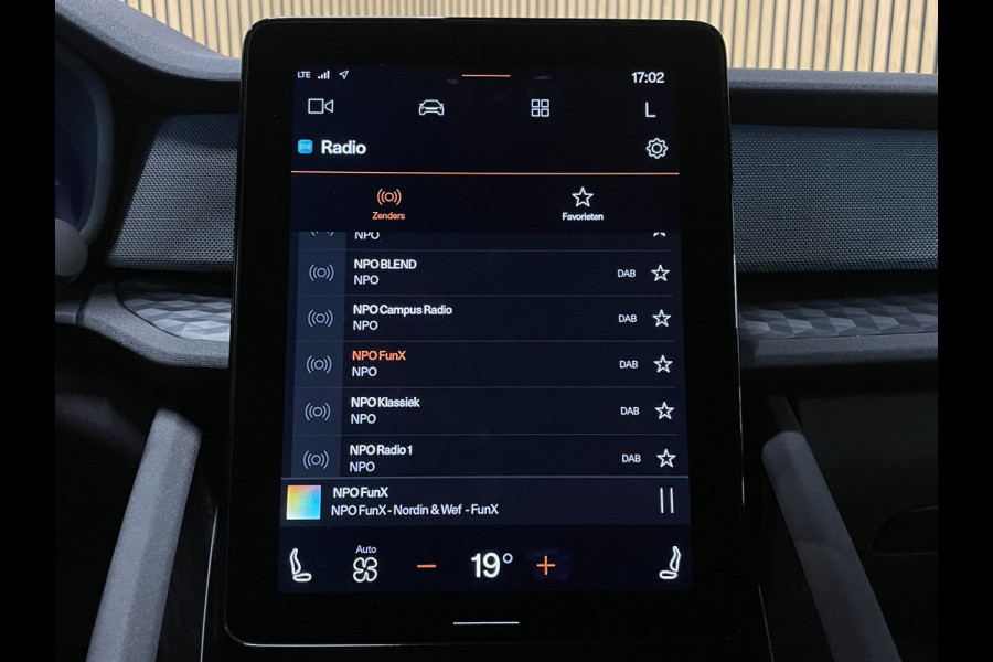 Polestar 2 Standard Range Single Motor 63kWh|93%SOH|ACC|ELEKTR.TREKHAAK|MEMORY|360+V+A-CAMERA|STOELVERWARMING|INCL.BTW|1e EIG.|NL|