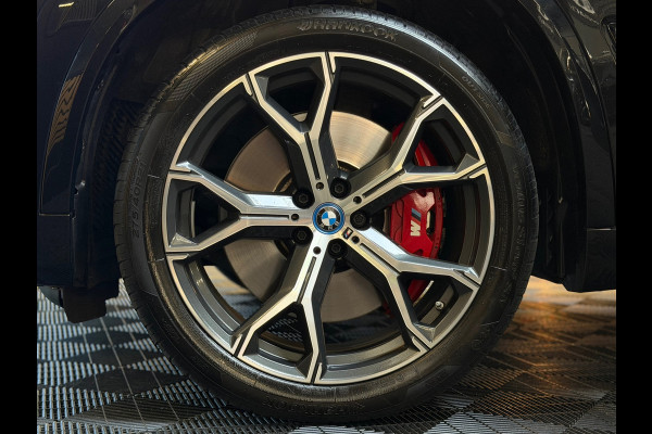 BMW X5 XDrive45e M-SPORT|PANO|HuD|H&K|360CAM|MASSAGE|TREKHAAK|PREMIUM SELECTION|SFEERVERLICHTING|VOL!