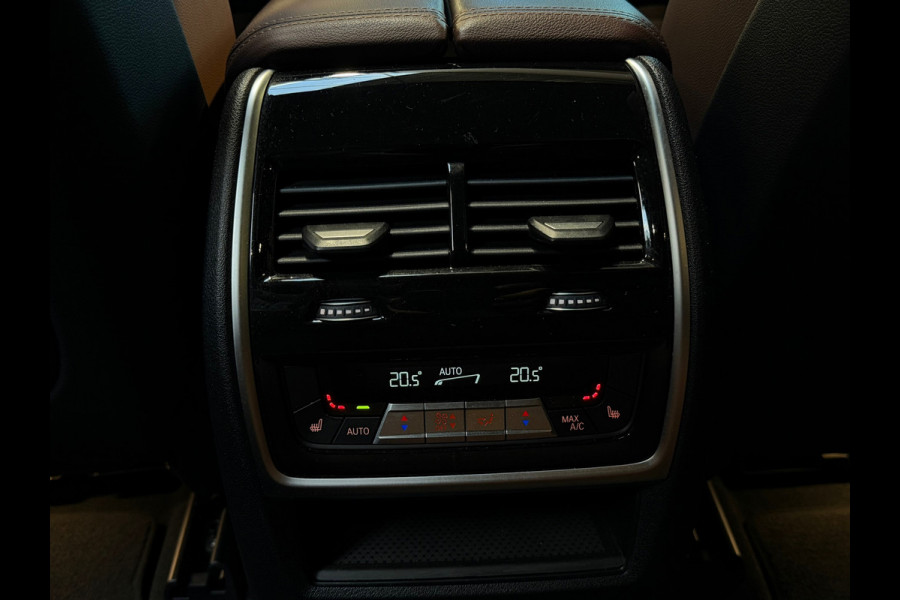 BMW X5 XDrive45e M-SPORT|PANO|HuD|H&K|360CAM|MASSAGE|TREKHAAK|PREMIUM SELECTION|SFEERVERLICHTING|VOL!