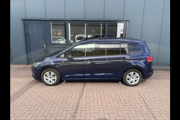 Volkswagen Touran 1.5 TSi 150pk DSG Comfortline Bns 7-persoons SCHUIFDAK/NAVI/CARPLAY/ADAPT.CRUISE/PDC/WINTERPACK