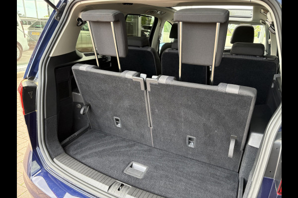 Volkswagen Touran 1.5 TSi 150pk DSG Comfortline Bns 7-persoons SCHUIFDAK/NAVI/CARPLAY/ADAPT.CRUISE/PDC/WINTERPACK