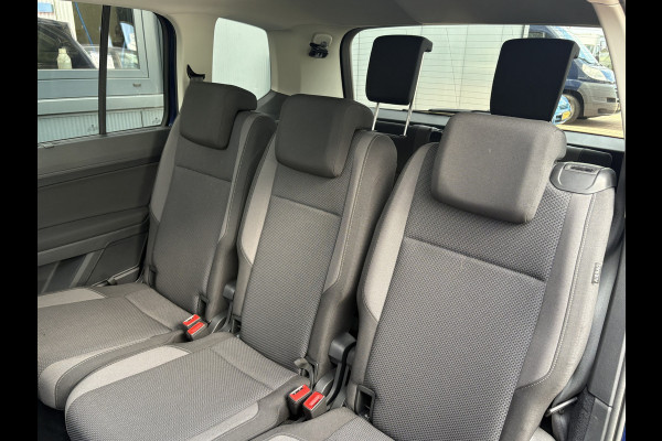 Volkswagen Touran 1.5 TSi 150pk DSG Comfortline Bns 7-persoons SCHUIFDAK/NAVI/CARPLAY/ADAPT.CRUISE/PDC/WINTERPACK