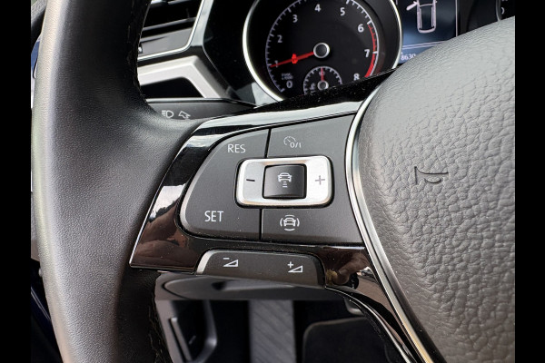 Volkswagen Touran 1.5 TSi 150pk DSG Comfortline Bns 7-persoons SCHUIFDAK/NAVI/CARPLAY/ADAPT.CRUISE/PDC/WINTERPACK