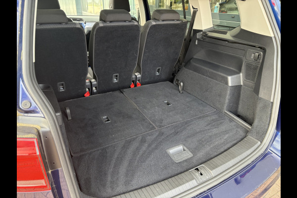 Volkswagen Touran 1.5 TSi 150pk DSG Comfortline Bns 7-persoons SCHUIFDAK/NAVI/CARPLAY/ADAPT.CRUISE/PDC/WINTERPACK