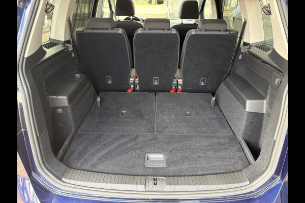 Volkswagen Touran 1.5 TSi 150pk DSG Comfortline Bns 7-persoons SCHUIFDAK/NAVI/CARPLAY/ADAPT.CRUISE/PDC/WINTERPACK