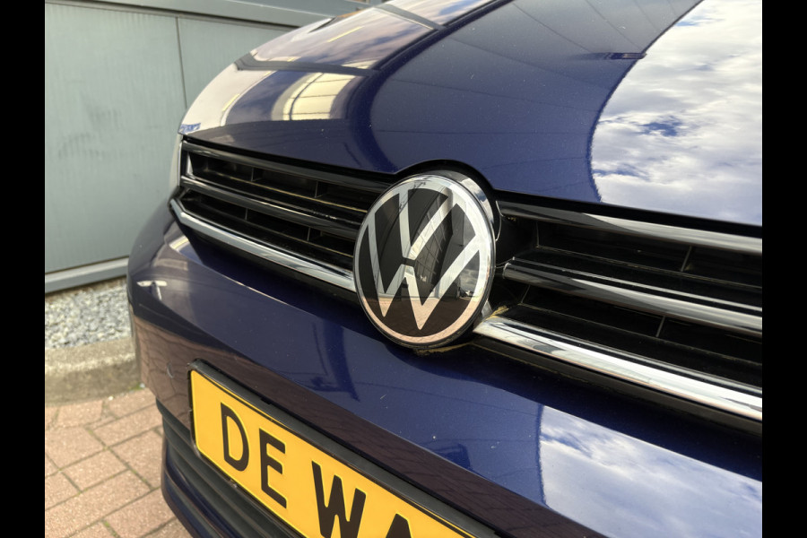 Volkswagen Touran 1.5 TSi 150pk DSG Comfortline Bns 7-persoons SCHUIFDAK/NAVI/CARPLAY/ADAPT.CRUISE/PDC/WINTERPACK