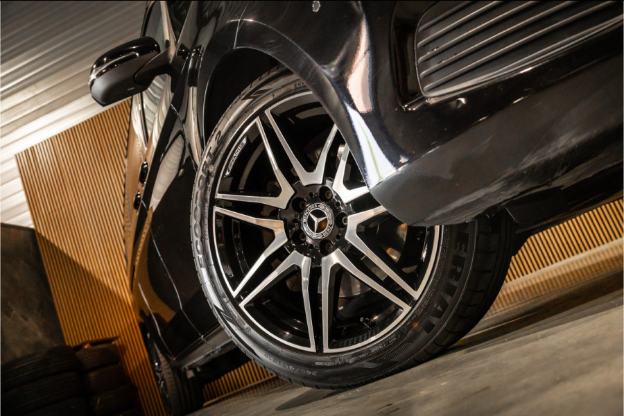 Mercedes-Benz V-Klasse 220d Extra Lang DC | Elek schuifdeuren | Navigatie | Stoelverwarming | Lederen bekleding | PDC | Trekhaak | Cruise control | Nieuwe remmen rondom | Nieuwe APK