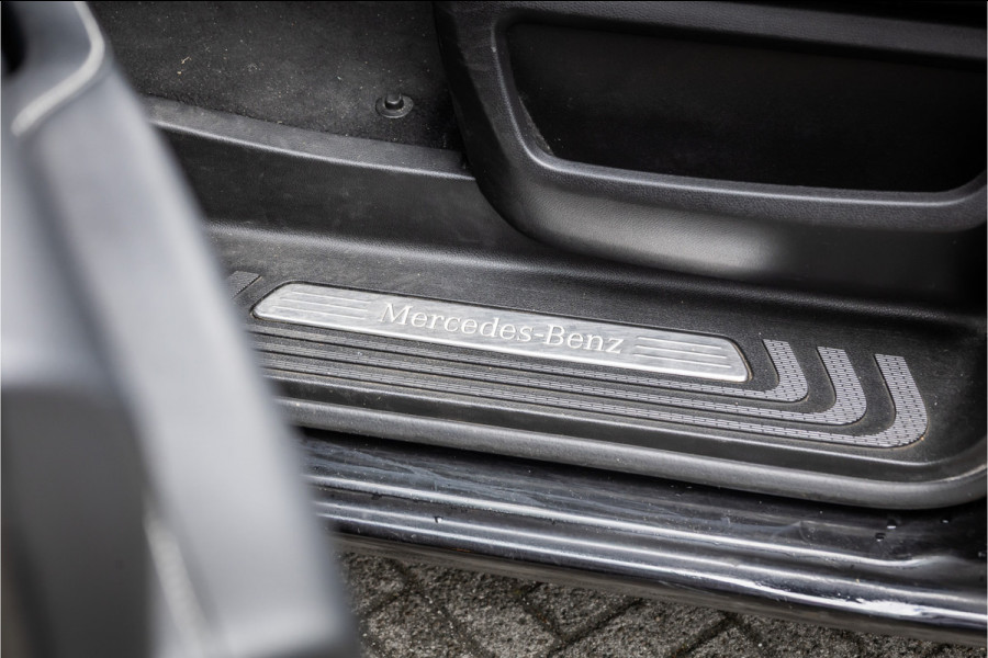Mercedes-Benz V-Klasse 220d Extra Lang DC | Elek schuifdeuren | Navigatie | Stoelverwarming | Lederen bekleding | PDC | Trekhaak | Cruise control | Nieuwe remmen rondom | Nieuwe APK