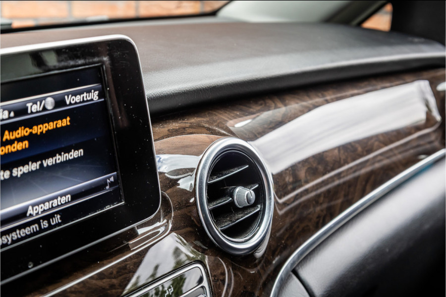 Mercedes-Benz V-Klasse 220d Extra Lang DC | Elek schuifdeuren | Navigatie | Stoelverwarming | Lederen bekleding | PDC | Trekhaak | Cruise control | Nieuwe remmen rondom | Nieuwe APK