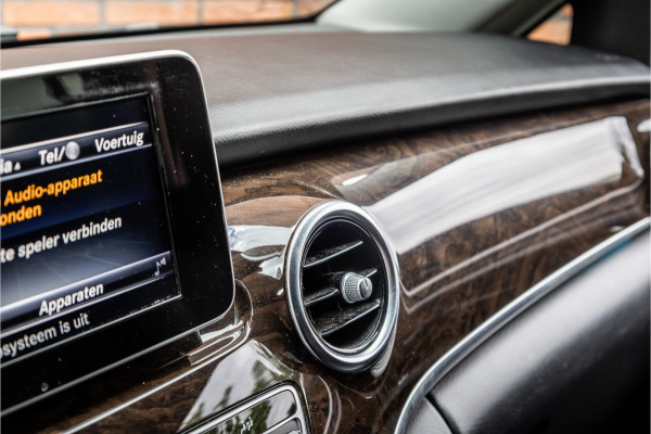 Mercedes-Benz V-Klasse 220d Extra Lang DC | Elek schuifdeuren | Navigatie | Stoelverwarming | Lederen bekleding | PDC | Trekhaak | Cruise control | Nieuwe remmen rondom | Nieuwe APK