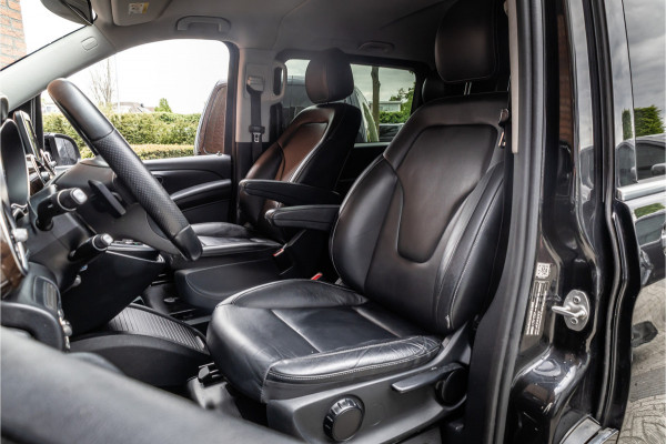 Mercedes-Benz V-Klasse 220d Extra Lang DC | Elek schuifdeuren | Navigatie | Stoelverwarming | Lederen bekleding | PDC | Trekhaak | Cruise control | Nieuwe remmen rondom | Nieuwe APK