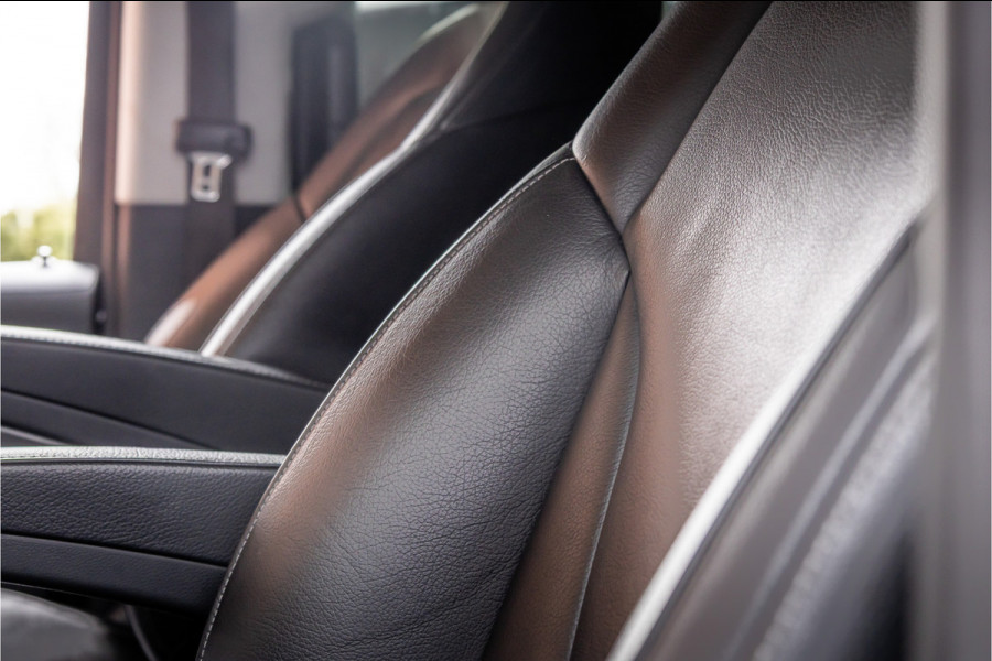 Mercedes-Benz V-Klasse 220d Extra Lang DC | Elek schuifdeuren | Navigatie | Stoelverwarming | Lederen bekleding | PDC | Trekhaak | Cruise control | Nieuwe remmen rondom | Nieuwe APK