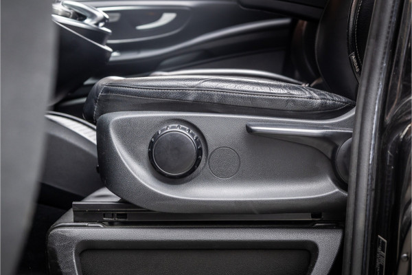 Mercedes-Benz V-Klasse 220d Extra Lang DC | Elek schuifdeuren | Navigatie | Stoelverwarming | Lederen bekleding | PDC | Trekhaak | Cruise control | Nieuwe remmen rondom | Nieuwe APK