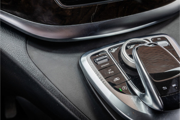 Mercedes-Benz V-Klasse 220d Extra Lang DC | Elek schuifdeuren | Navigatie | Stoelverwarming | Lederen bekleding | PDC | Trekhaak | Cruise control | Nieuwe remmen rondom | Nieuwe APK